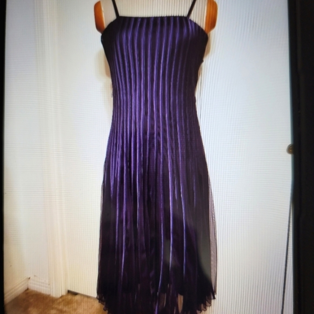 Sandra Darren dress